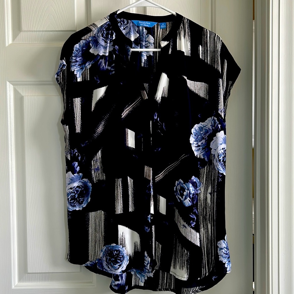 Vera Wang top